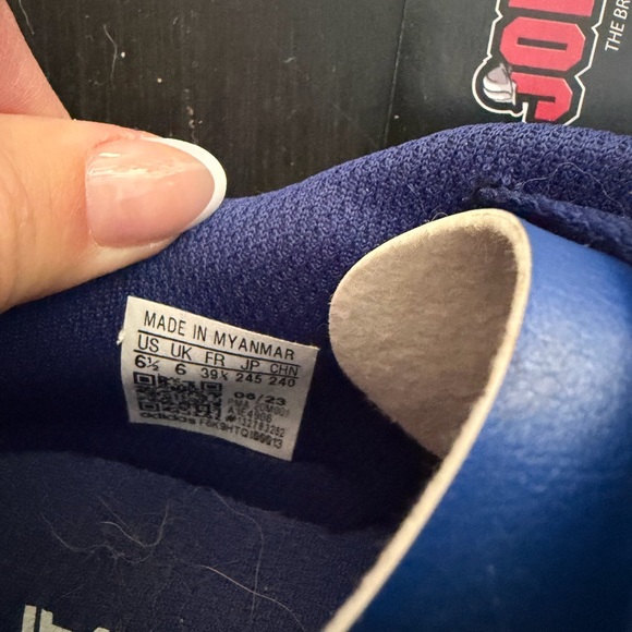 Adidas Copa Pure 4 Cleats - Picture 3 of 6